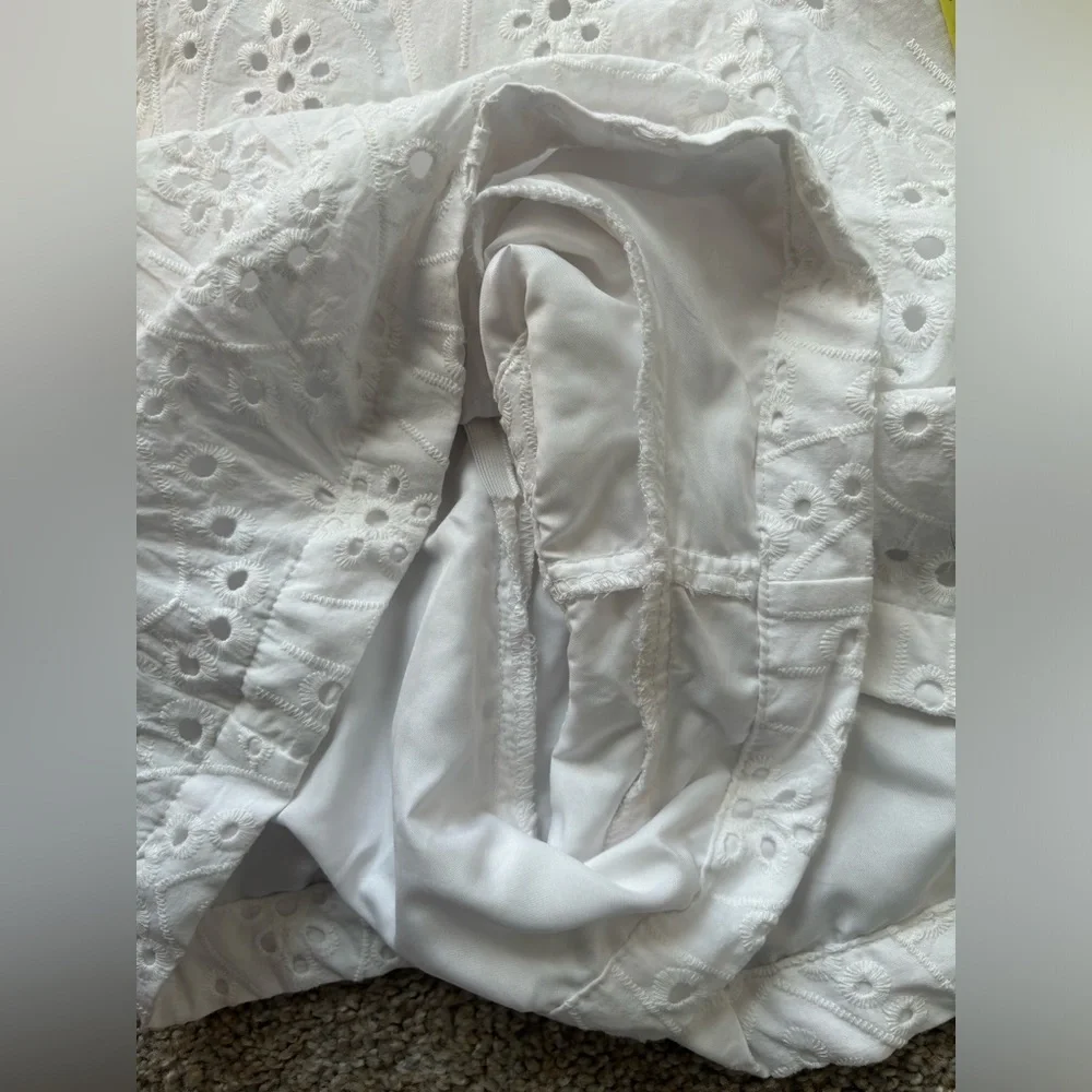 Express Eyelet Lace Puff Sleeve Romper White Size Large - Picture 12 of 14